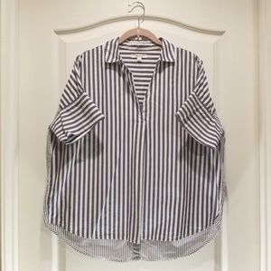 Madewell Courier Button back shirt Sz Medium